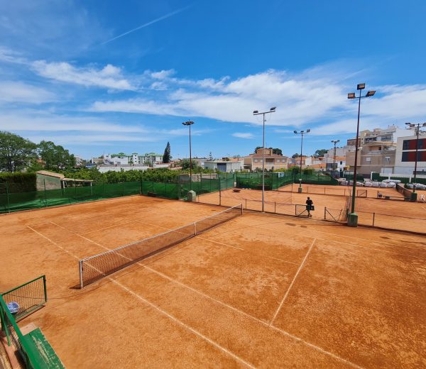 pistas-tierra-club-tenis-burriana.jpg